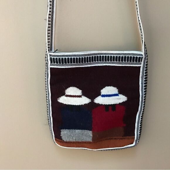 Woolen Incan Zup Closure Folk Bag Made in Ecuador - Picture 1 of 8